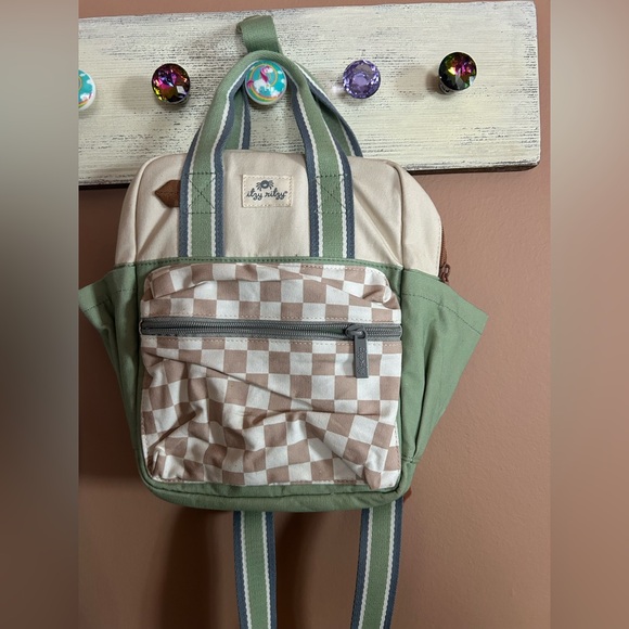 Itsy Ritsy Kids Backpack - Picture 1 of 1